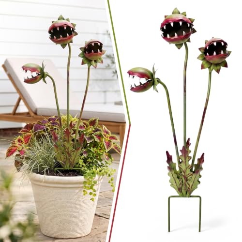 Metal Venus Flytrap Garden Stake Whimsical Garden Decor