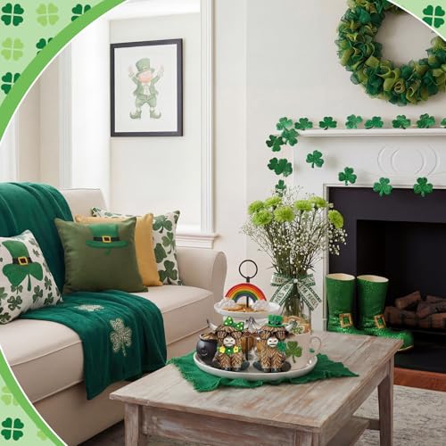 2 Pack St Patrick's Day Highland Cow Figurines Irish Shamrocks Gnomes Resin Leprechaun Green Highland Cow Statue Scottish Calf Lovers Gifts Table Decor for Home Office Garden Kitchen (4 Inch / Irish Highland Cow)
