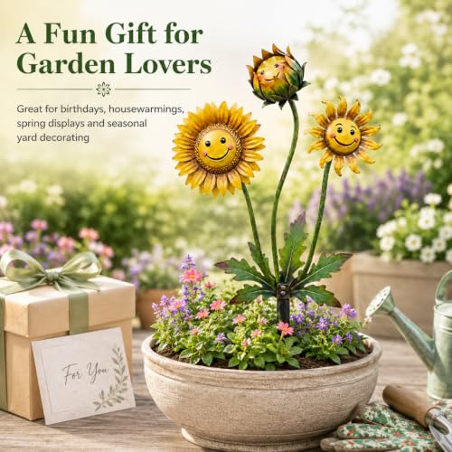 2D Whimsical Carnivorous Plant Garden Stake (A)