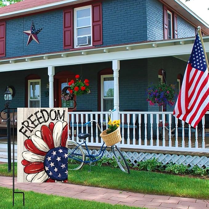 4th of July Patriotic Garden Flag Daisy Double Sided, Freedom Memorial Day Burlap Vertical Garden Flag Independence Day for Small Yard Seasonal Holiday Outdoor Decor 12 x 18 inch