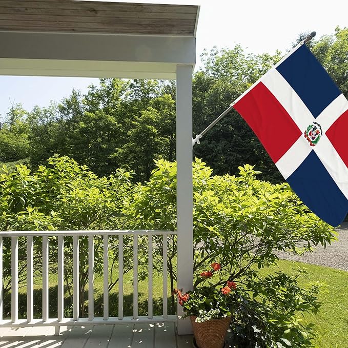 3x5 Feet Dominican flag Outdoor Gardens Man Cave College Car Decor Double Stitched Edges Vivid Colors Polyester Fabric Dominican Republic Flag With 2 Brass Grommets (pk7)